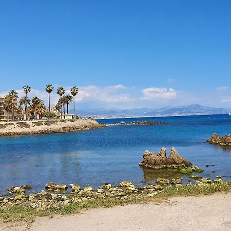 Lägenhet Cap D'antibes Duplex Garden-terrace Beaches *